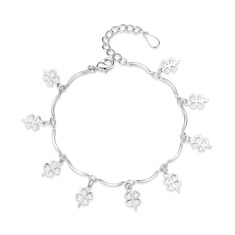 Embrace Good Fortune with Our Delightful 925 Silver Bracelet Adorned with Playful Clover Charms, Perfect for Adding a Touch of Whimsy and Luck to Your Everyday Style